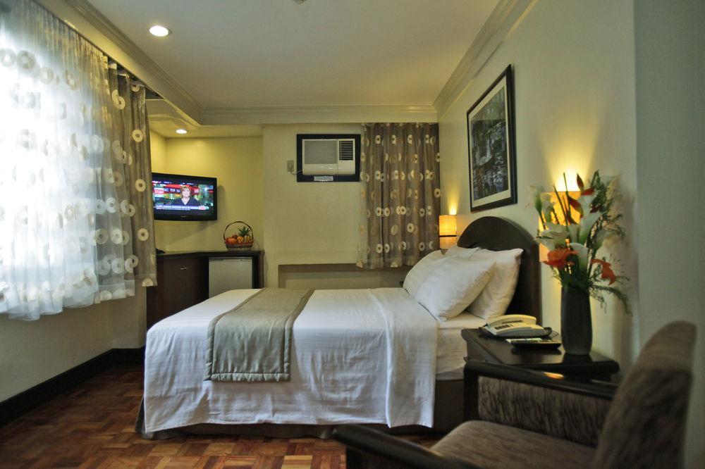 Fersal Hotel Malakas, Quezon City Exterior foto